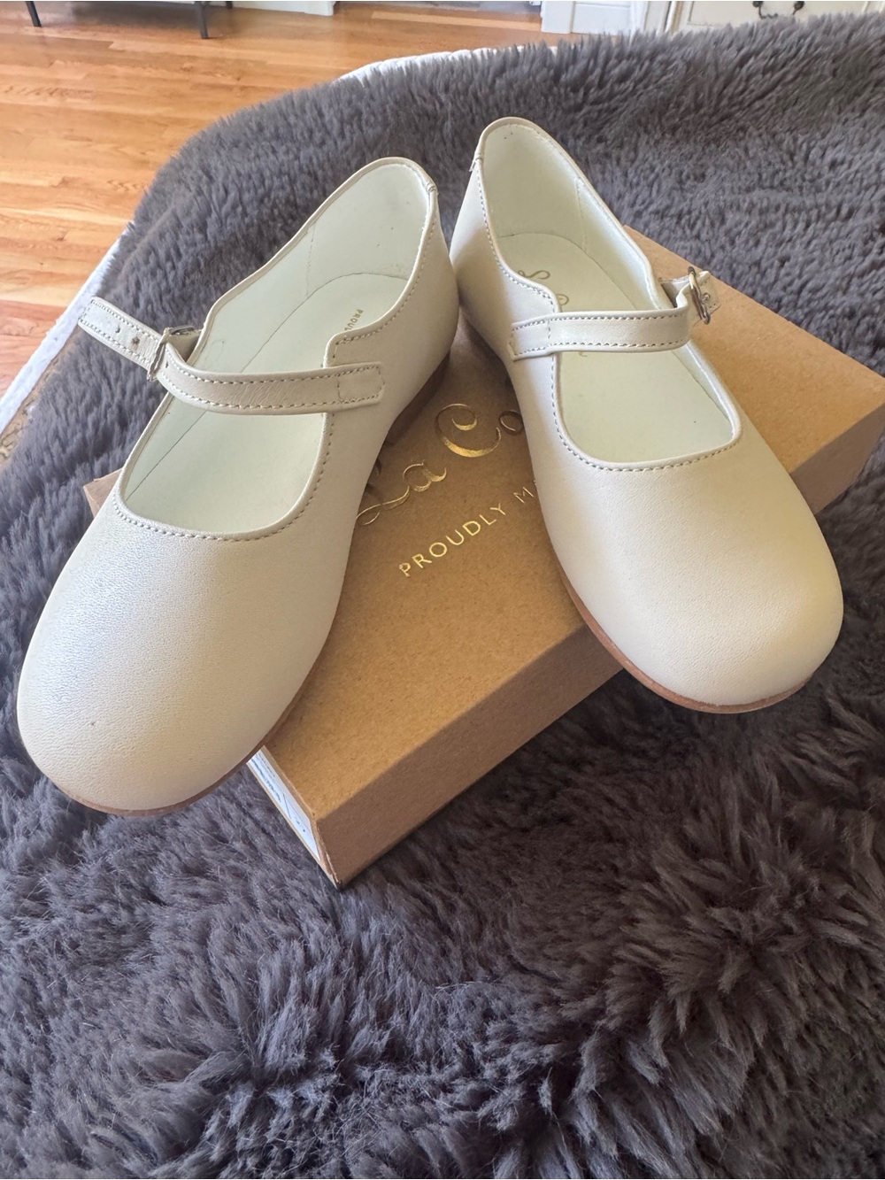 Girls Cream Mary Jane Dress Shoes with Adjustable Strap